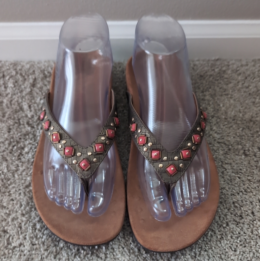 Women's Vionic Rest Floriana Brown/Orange Beaded Thong Orthopedic Sandal Sz. 8